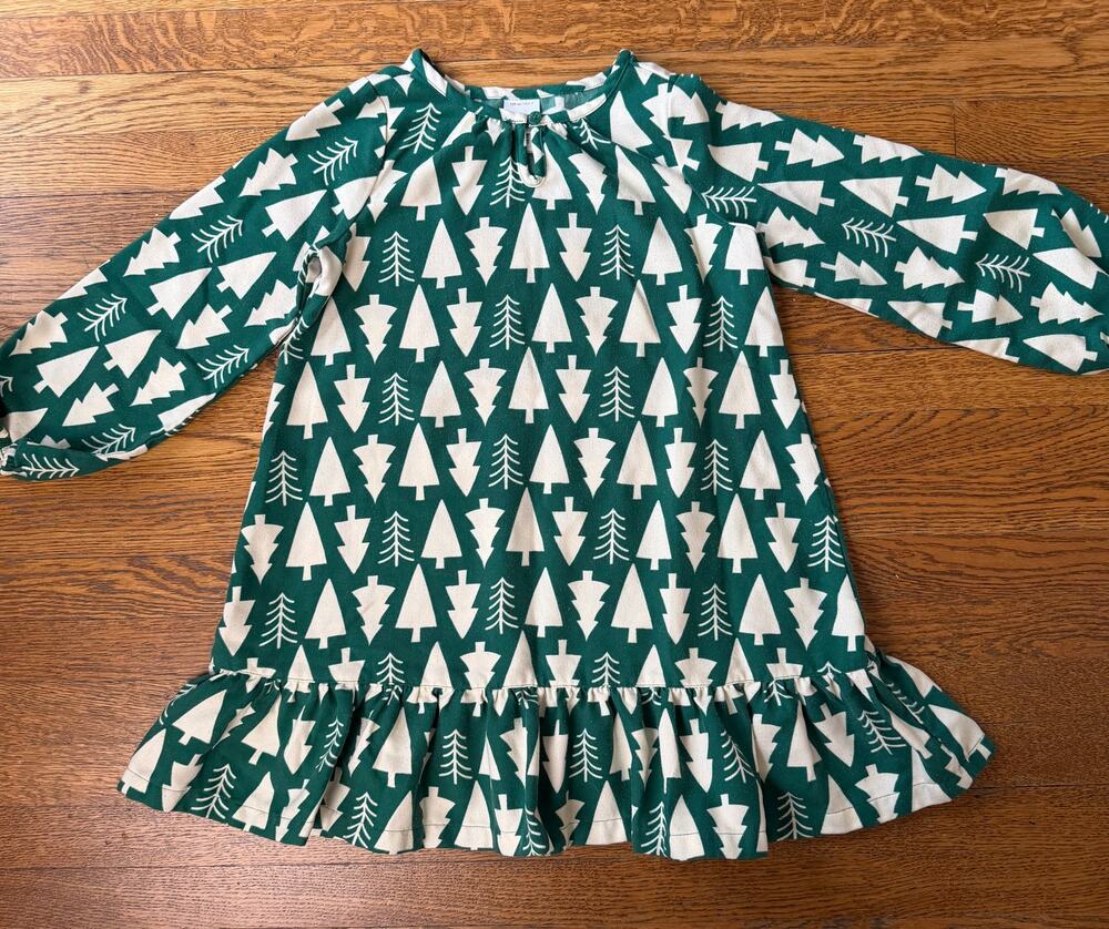Hanna Andersson Girls' Christmas Tree Nightgown Size 6-7
